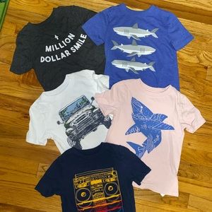 Lot of 5 5t Old Navy Boys T-shirts